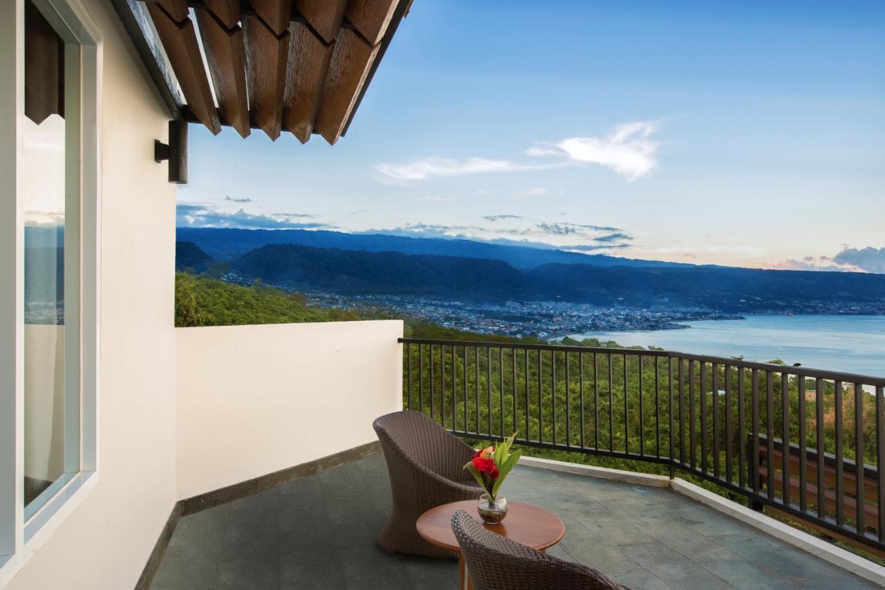 Swiss-Belinn Luwuk Exterior photo