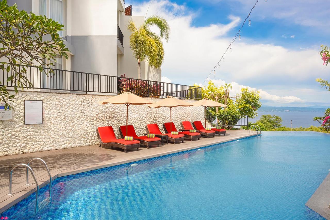 Swiss-Belinn Luwuk Exterior photo