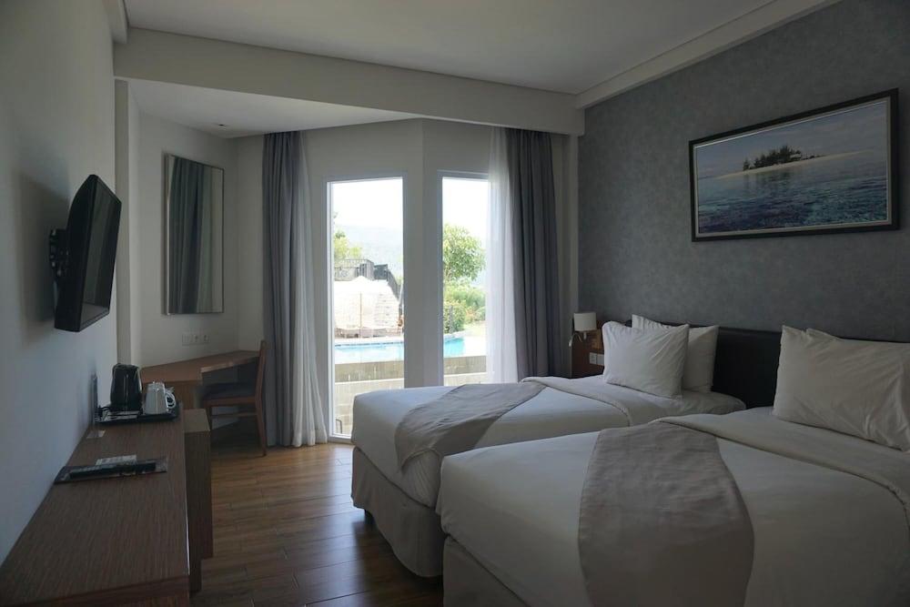 Swiss-Belinn Luwuk Exterior photo